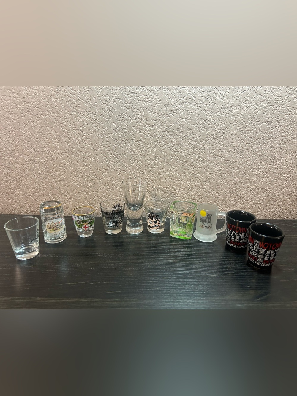 Lot Of 10 Shot Glasses Tombstone Down Da Hatch Pojoaque NM Espana Bull Frosted